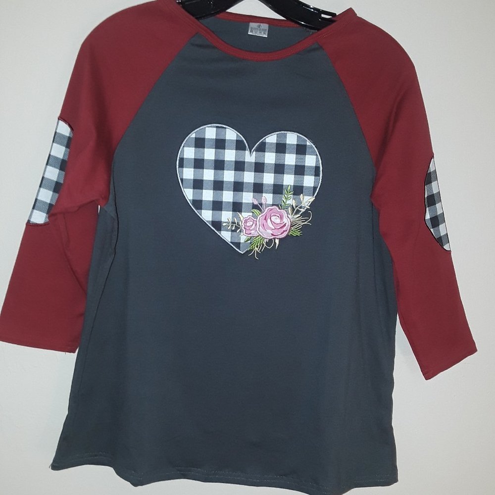 NWOT women's long sleeves top Size S